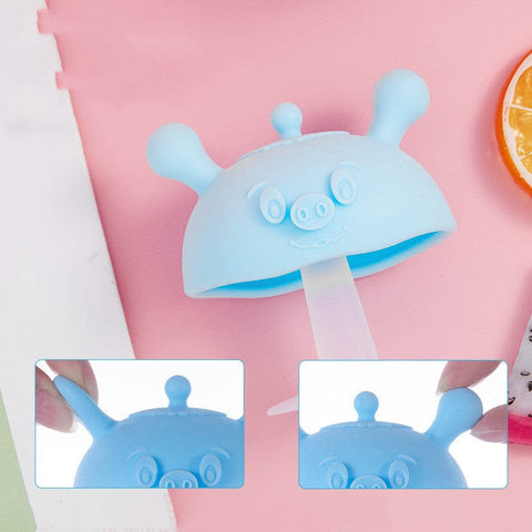 Silicone baby teether | Soft teething toy for babies | BPA-free silicone teether | Baby teether made of safe silicone | Soothing silicone chew toy | Infant teether with soft texture | Silicone teething ring for babies | Non-toxic baby teether | Easy-grip silicone teether | Safe chew toy for teething babies